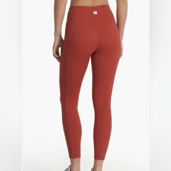 Vuori Stride Leggings - Picture 2 of 4